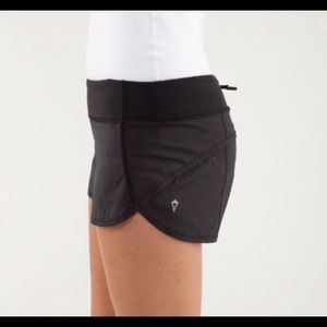 Ivivva black shorts